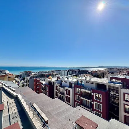 Sea Breeze With Balcony In Appartamento *