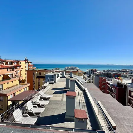 Sea Breeze With Balcony In