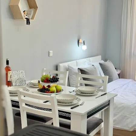 Sea Breeze With Balcony In Διαμέρισμα Sveti Vlas
